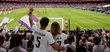 Castiga 2 bilete la un meci de fotbal Real Madrid, espressoare automate Melitta Barista sau mingi de fotbal oficiale Real Madrid